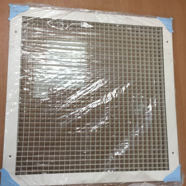 550mm width x 450mm Height Egg Crate Extract Grille in white