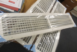 Double Deflection Grilles 800mm x 150mm in white