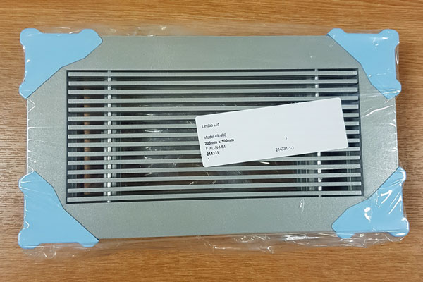 Floor bar grilles - 900 (L) x 125 (W)- in SILVER FINISH